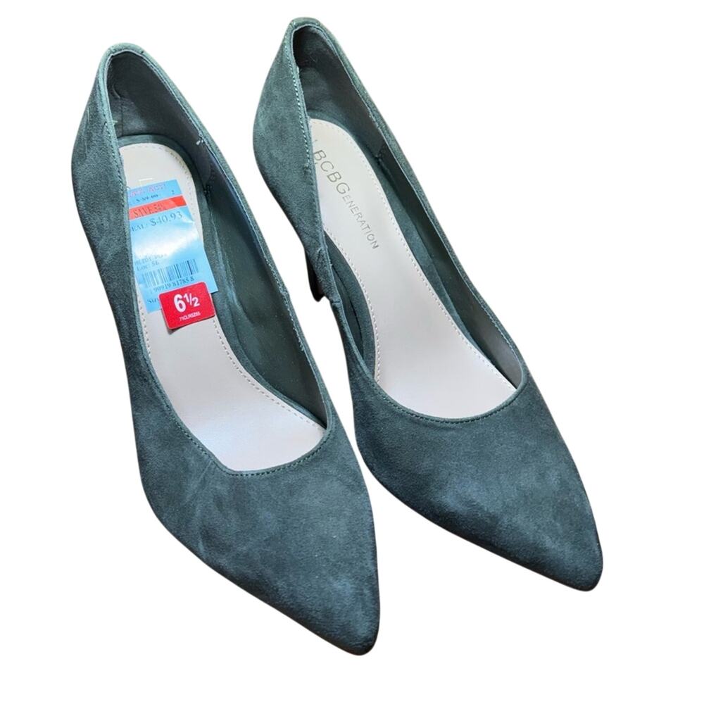 BCBGeneration Olive Green Suede Pointed Toe Pumps 6.5B NEW